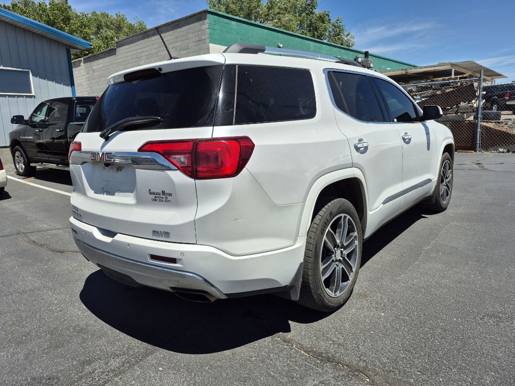 2019 GMC Acadia Image 3