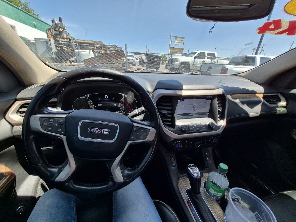 2019 GMC Acadia Image 10