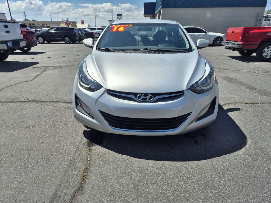 2016 Hyundai Elantra Image 9