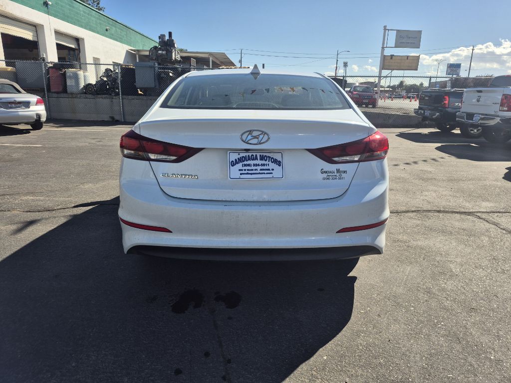 2018 Hyundai Elantra Image 9