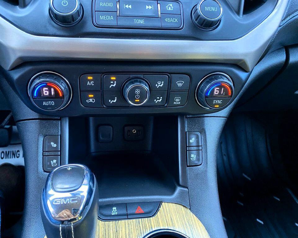2019 GMC Acadia Image 31