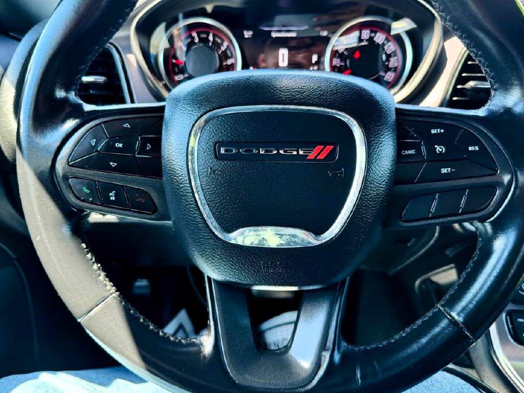 2021 Dodge Challenger Image 18