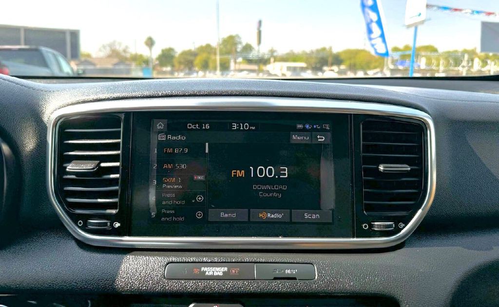 2020 Kia Sportage Image 30