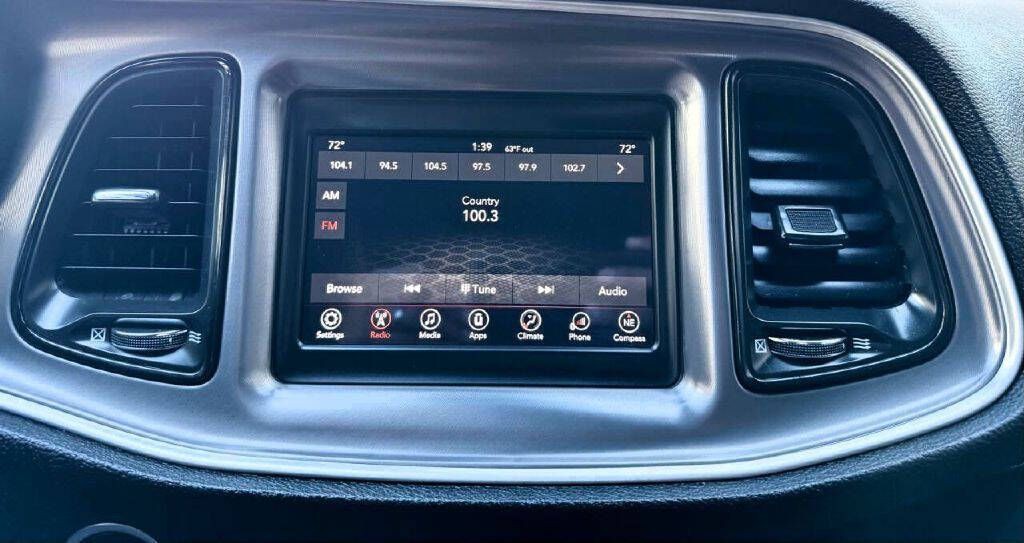 2019 Dodge Challenger Image 22