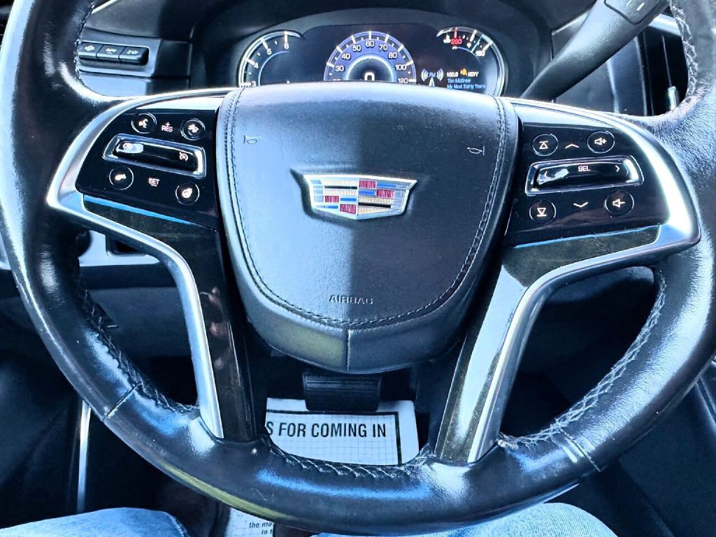2017 Cadillac Escalade Image 26