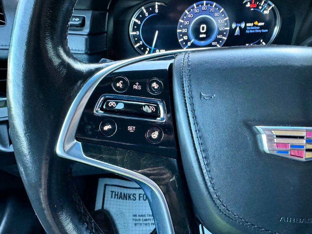 2017 Cadillac Escalade Image 27