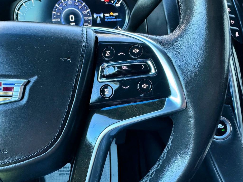 2017 Cadillac Escalade Image 28