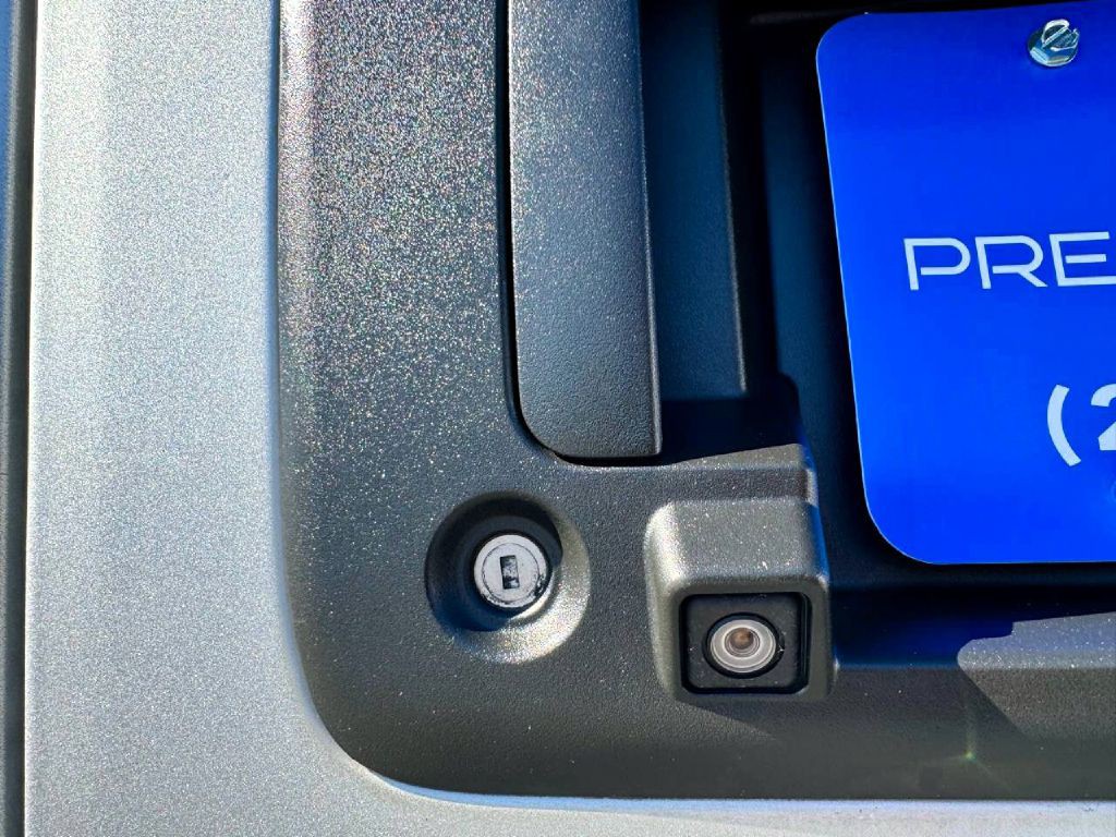 2019 Chevrolet Express Image 11