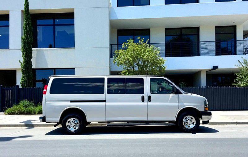 2019 Chevrolet Express Image 2