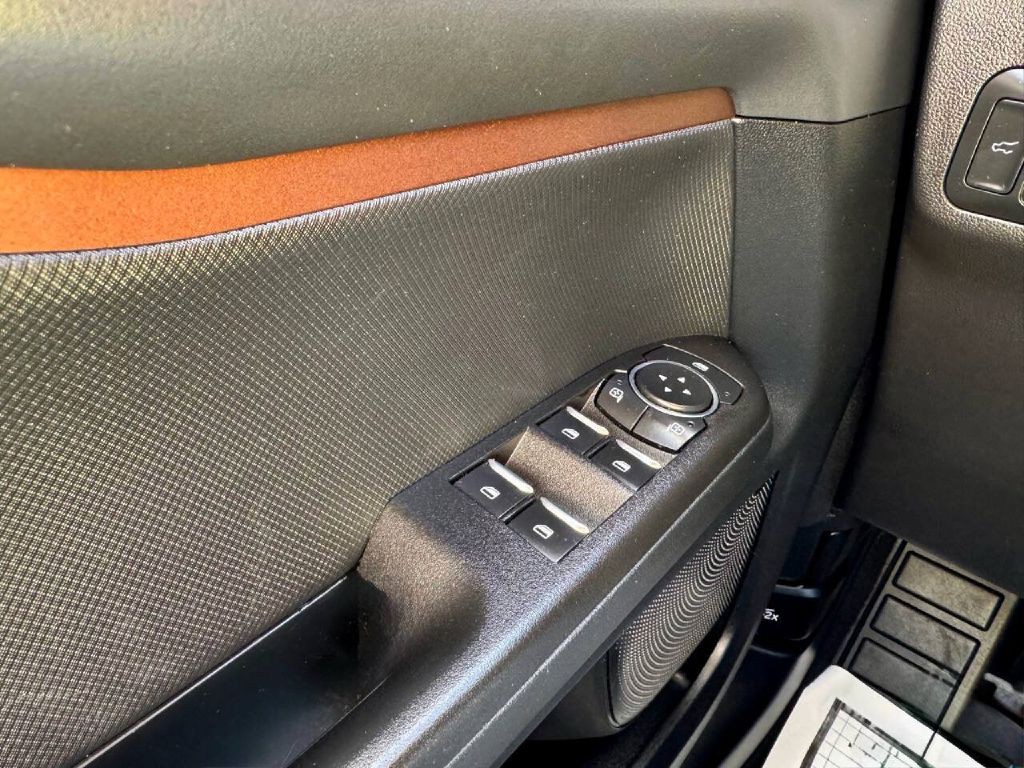 2022 Ford Bronco Image 21