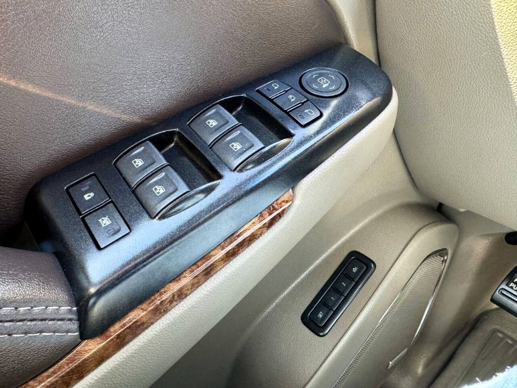 2019 Chevrolet Tahoe Image 25