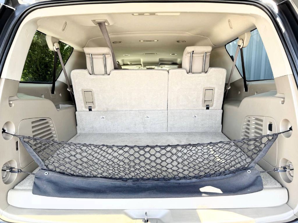 2019 Chevrolet Suburban Image 19