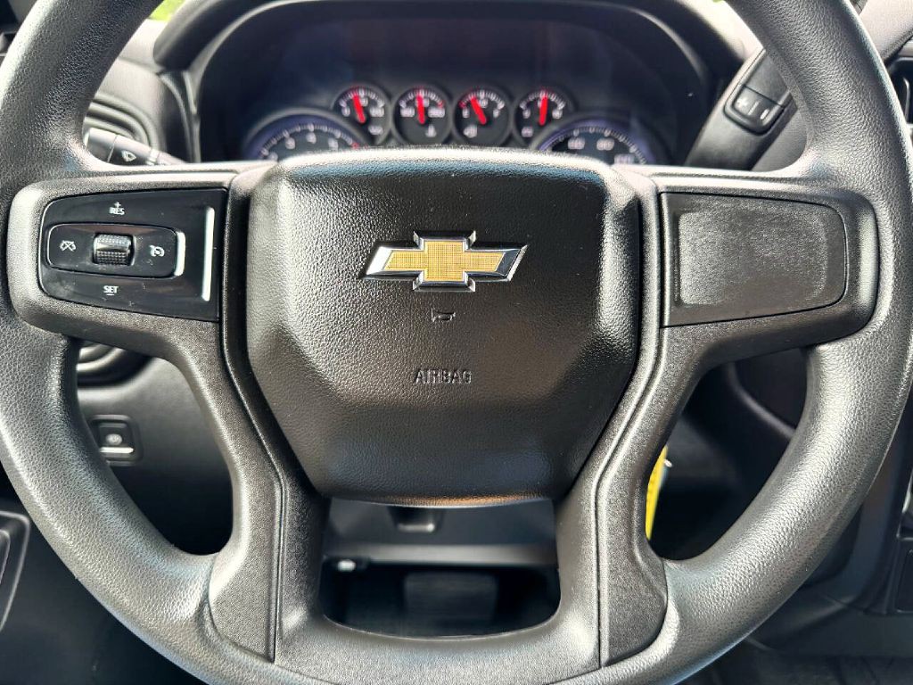 2019 Chevrolet Silverado 1500 Image 19