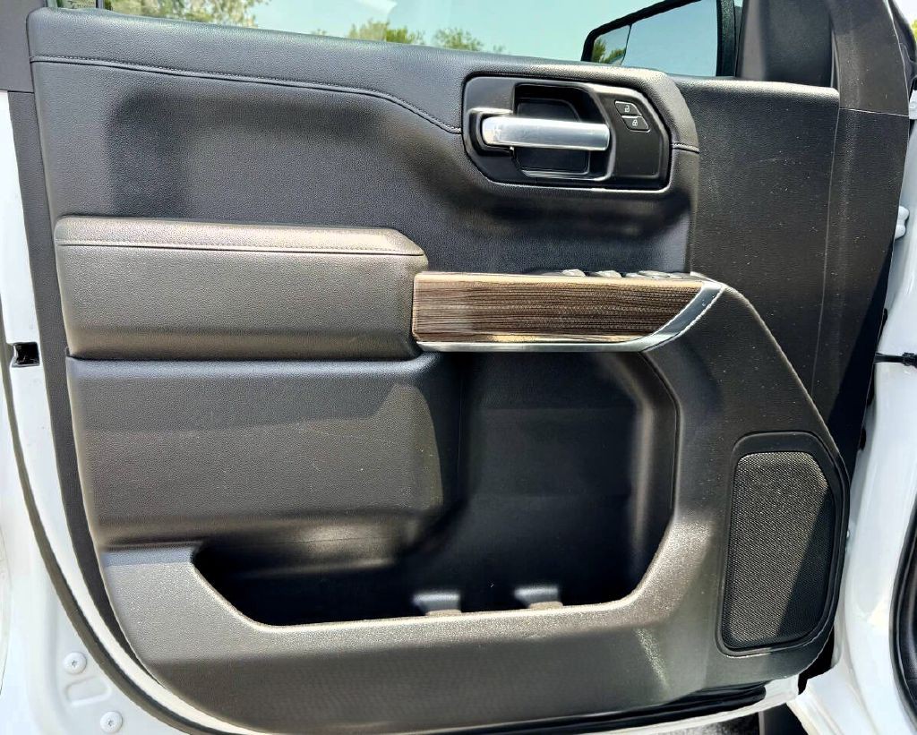 2019 Chevrolet Silverado 1500 Image 13