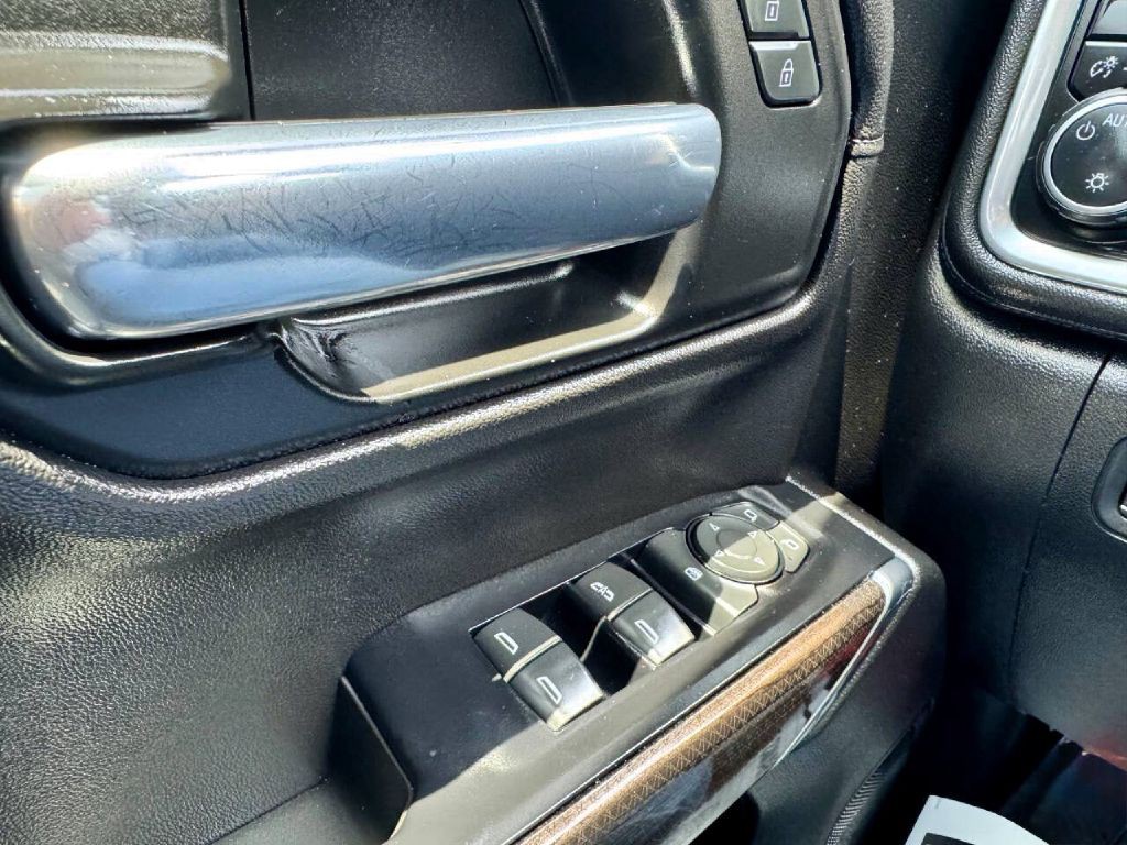 2019 Chevrolet Silverado 1500 Image 18