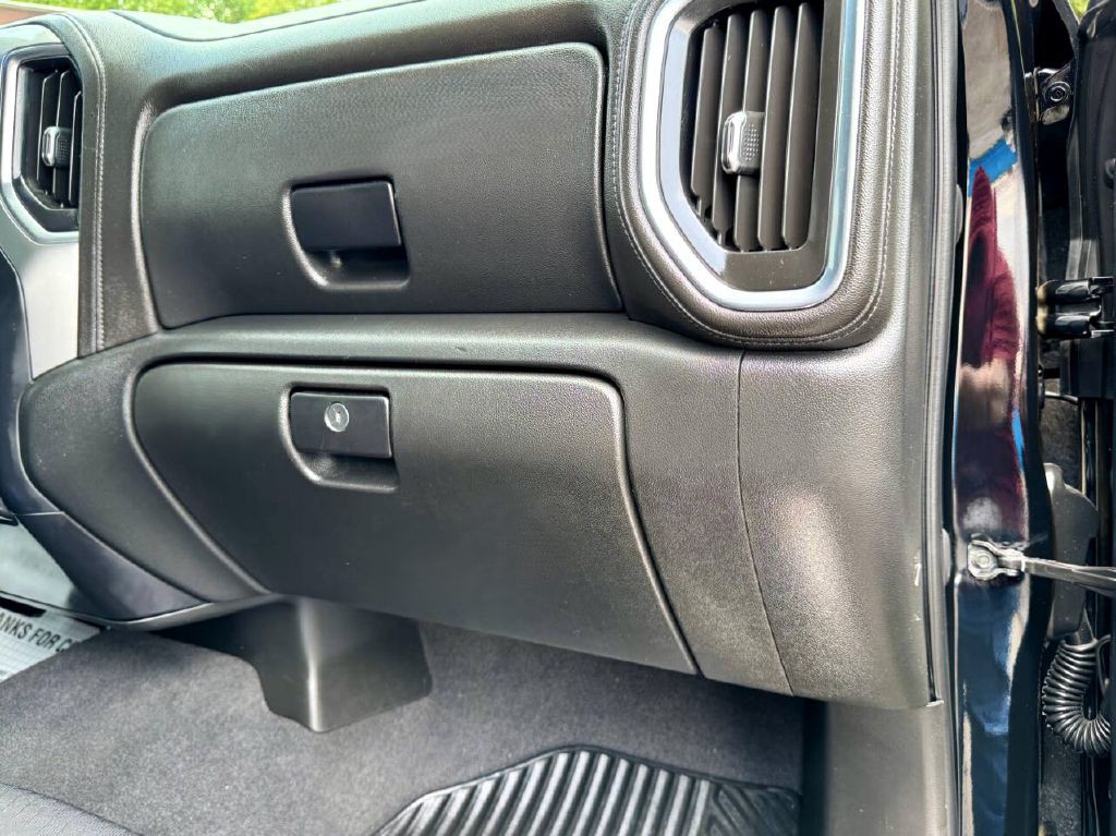 2020 Chevrolet Silverado 1500 Image 17