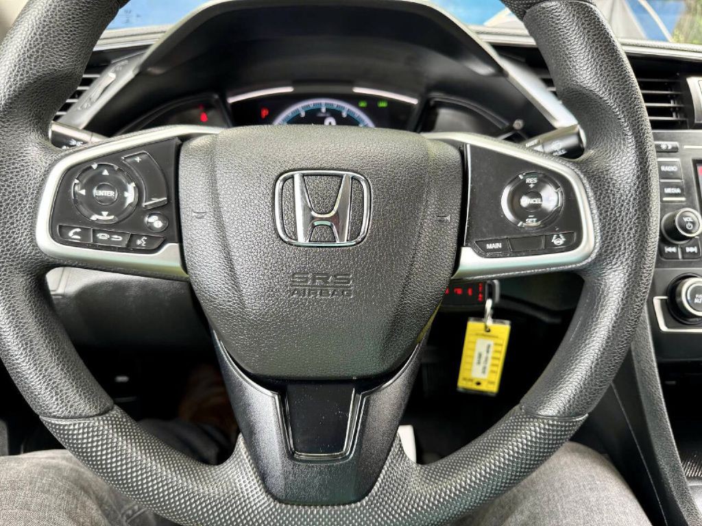 2019 Honda Civic Image 19