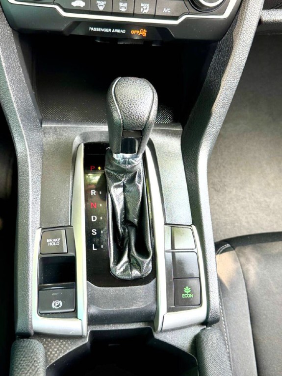 2019 Honda Civic Image 28