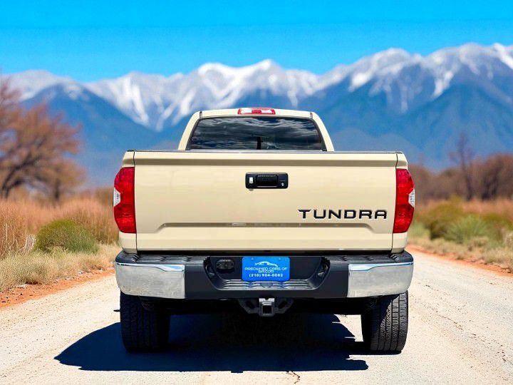 2017 Toyota Tundra Image 4
