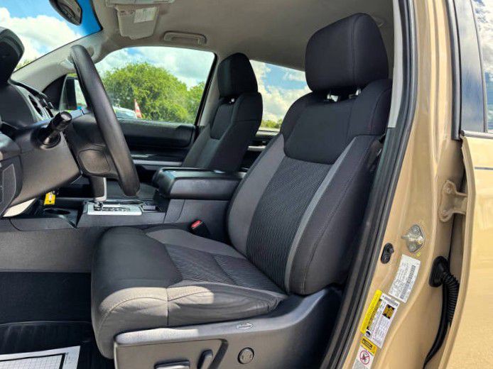 2017 Toyota Tundra Image 11