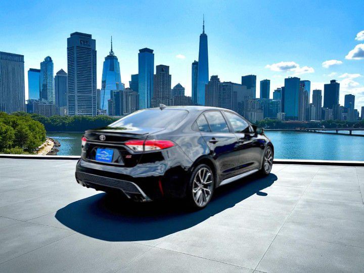 2021 Toyota Corolla Image 3