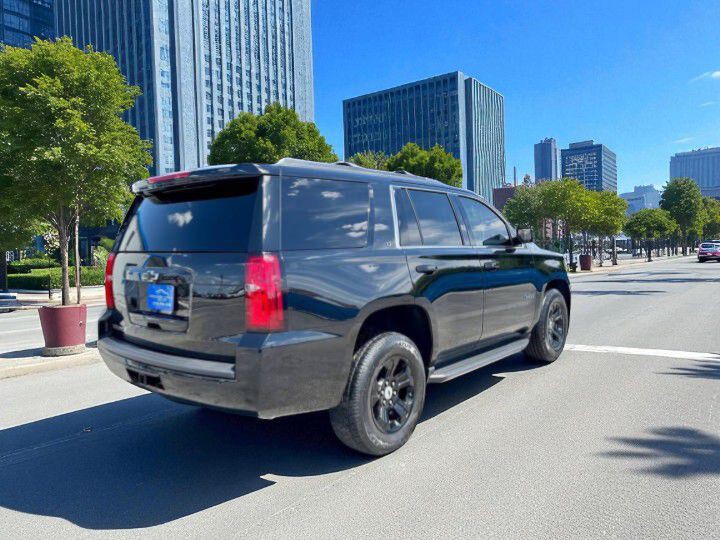 2017 Chevrolet Tahoe Image 3
