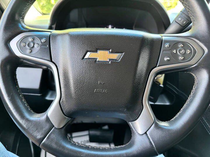 2017 Chevrolet Tahoe Image 24