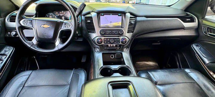 2017 Chevrolet Tahoe Image 29