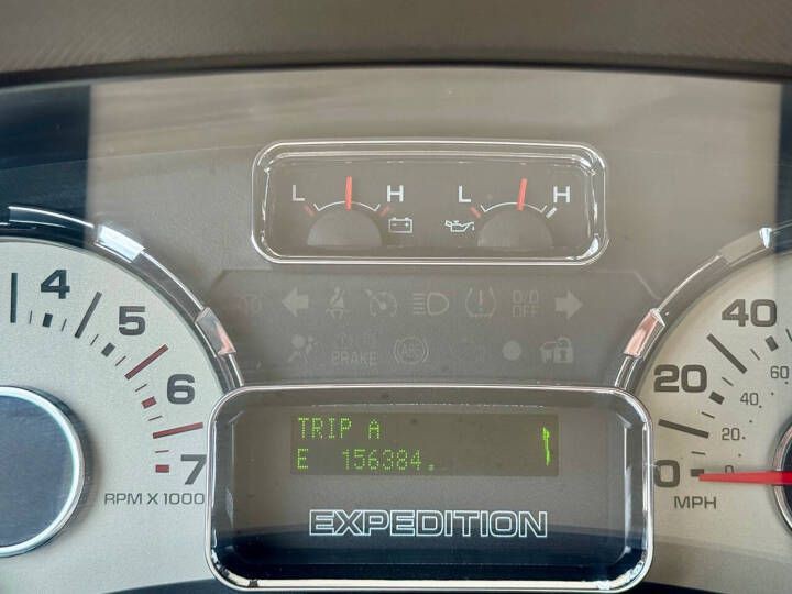 2008 Ford Expedition Image 25