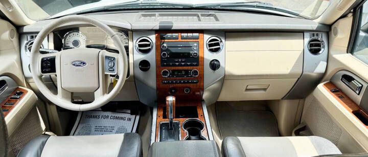 2008 Ford Expedition Image 27