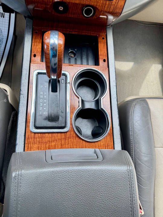 2008 Ford Expedition Image 29