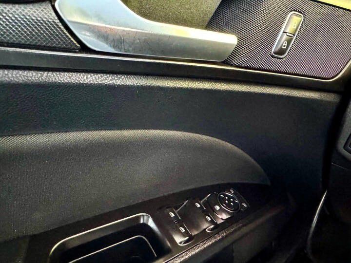 2018 Ford Fusion Image 17