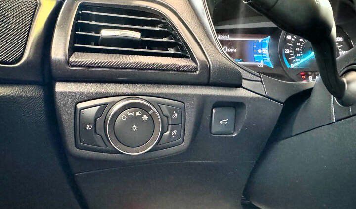 2018 Ford Fusion Image 18
