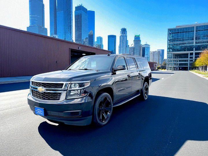 2019 Chevrolet Suburban Image 7