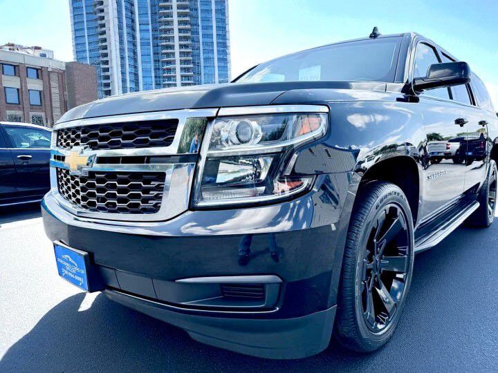 2019 Chevrolet Suburban Image 9