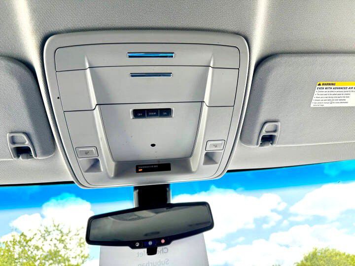 2019 Chevrolet Suburban Image 28