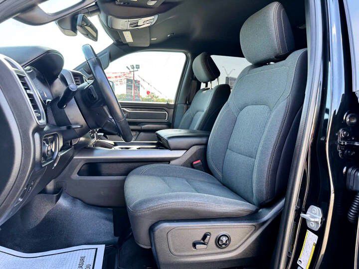 2019 RAM 1500 Image 12