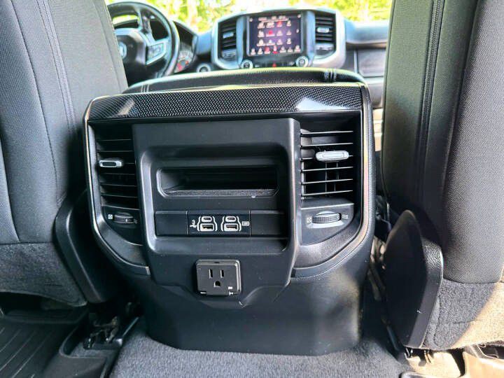 2019 RAM 1500 Image 17