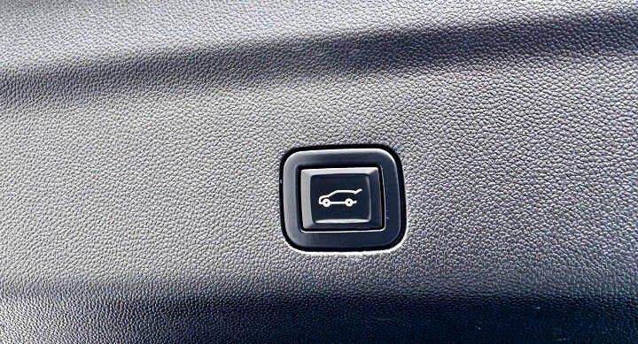 2021 Cadillac Escalade Image 20