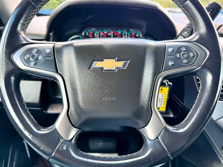 2019 Chevrolet Suburban Image 22