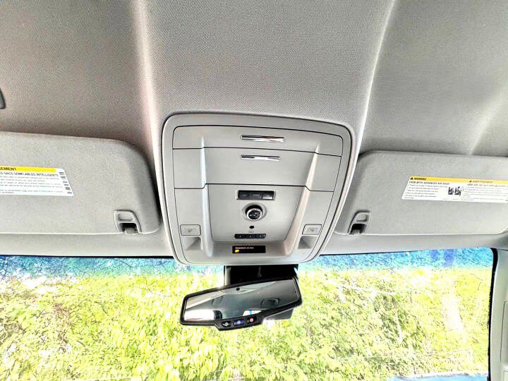 2019 Chevrolet Suburban Image 28