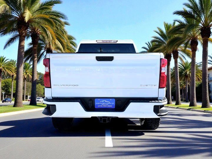 2020 Chevrolet Silverado 1500 Image 4