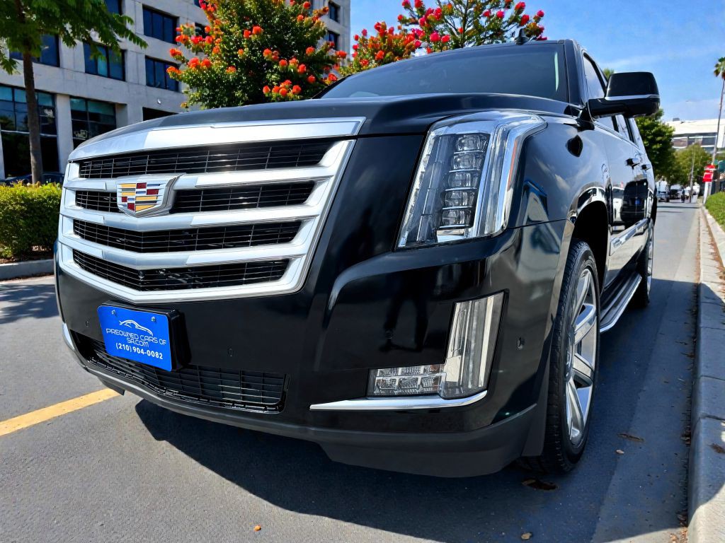 2019 Cadillac Escalade Image 9