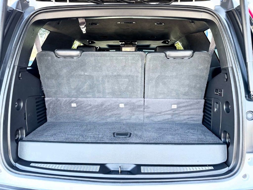 2019 Cadillac Escalade Image 17