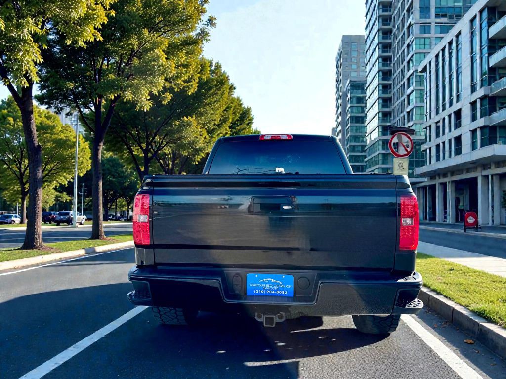 2018 Chevrolet Silverado 1500 Image 4