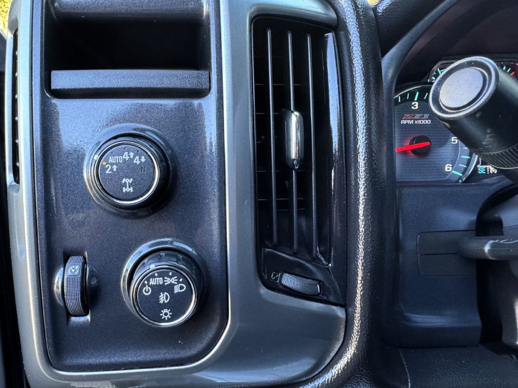 2017 Chevrolet Silverado 1500 Image 17