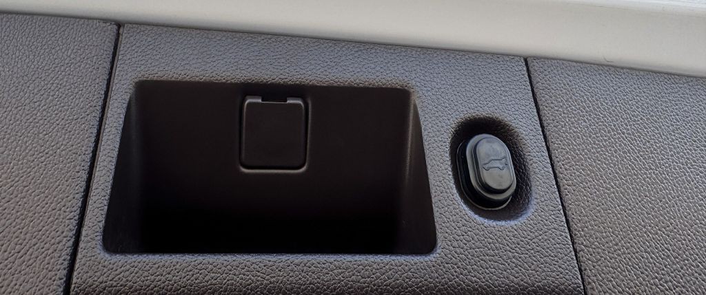 2017 GMC Yukon Image 18