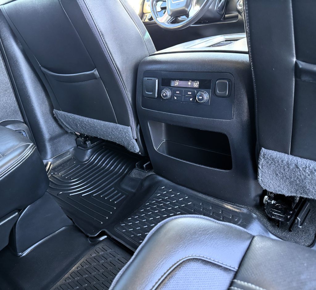 2018 GMC Yukon Image 17