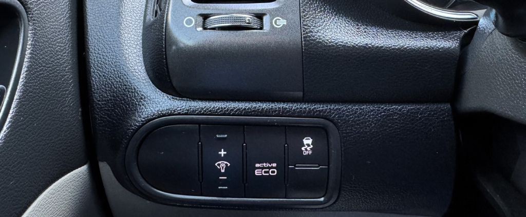 2016 Kia Forte Image 17