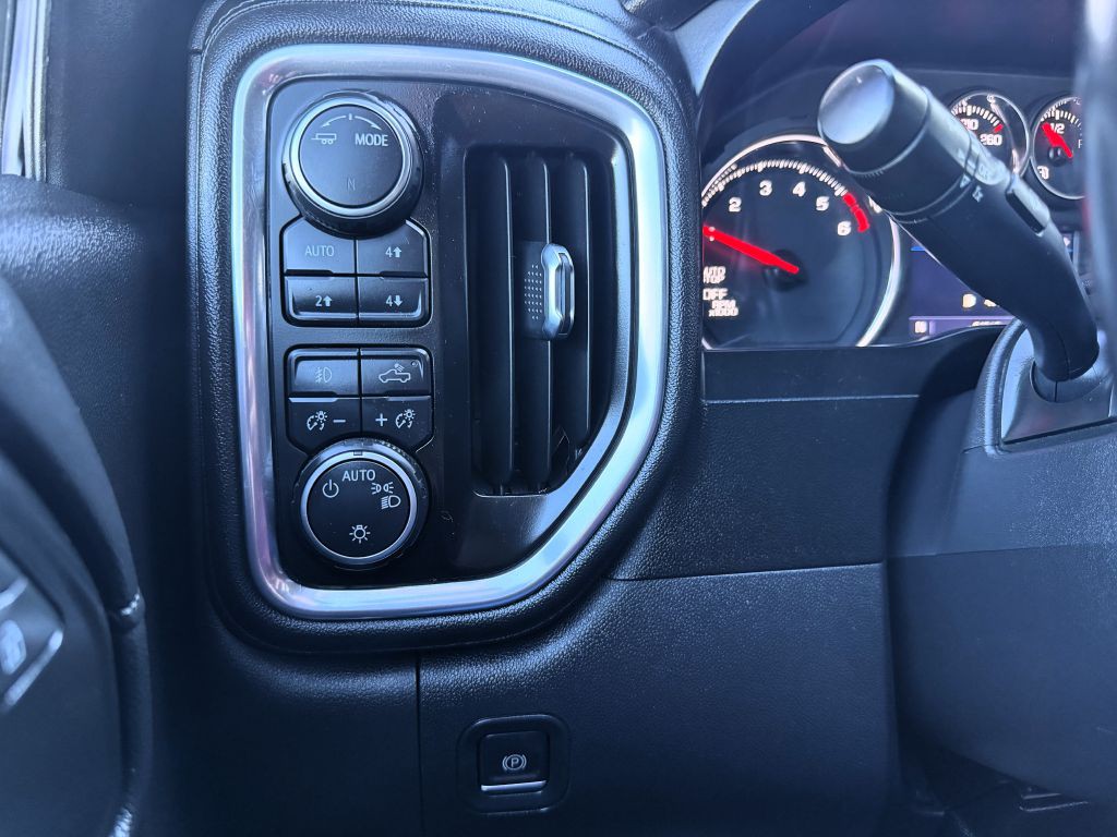 2021 Chevrolet Silverado 1500 Image 14